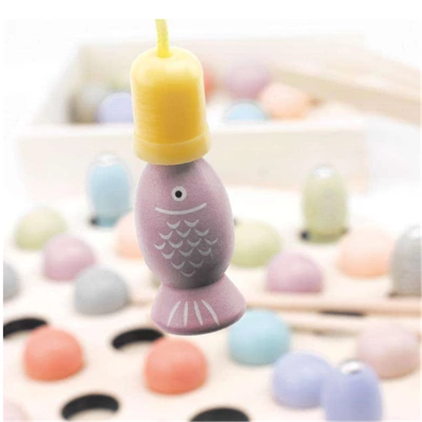 Wooden young children with beads