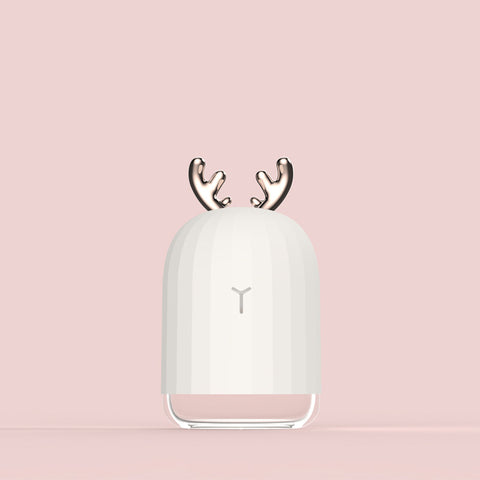 Image of Mini humidificateur portable USB chargeant la forme d'un cerf