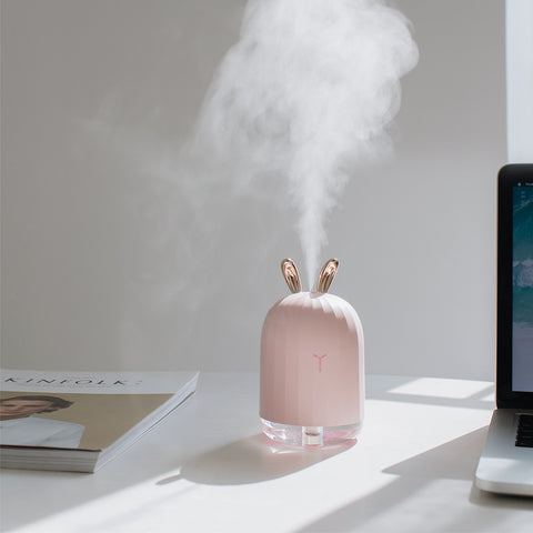 Image of Mini humidificador portátil con carga USB en forma de ciervo