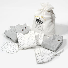 Seven Piece Cotton Suit For Newborn Boys And Girls - Paule & Angels